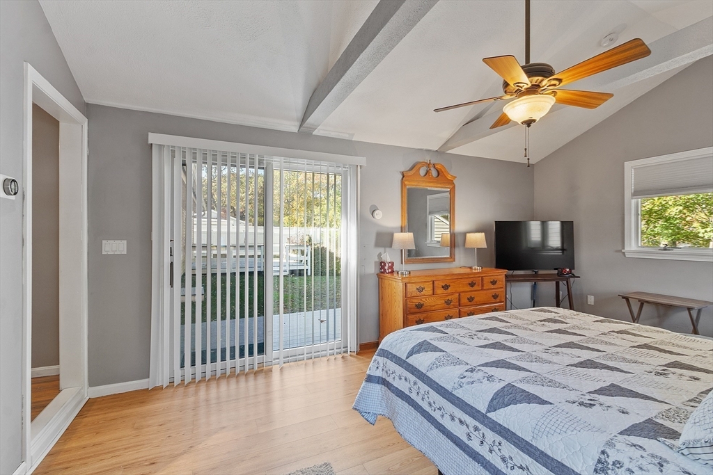 5 Theresa Rd, Peabody