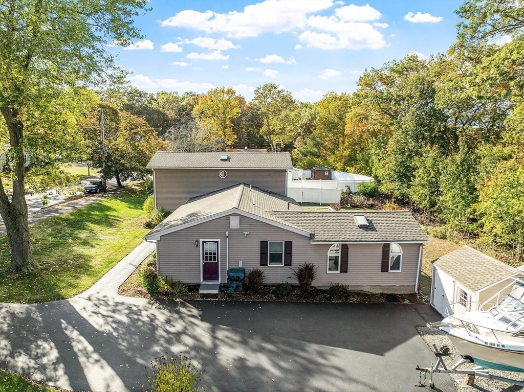 5 Theresa Rd, Peabody