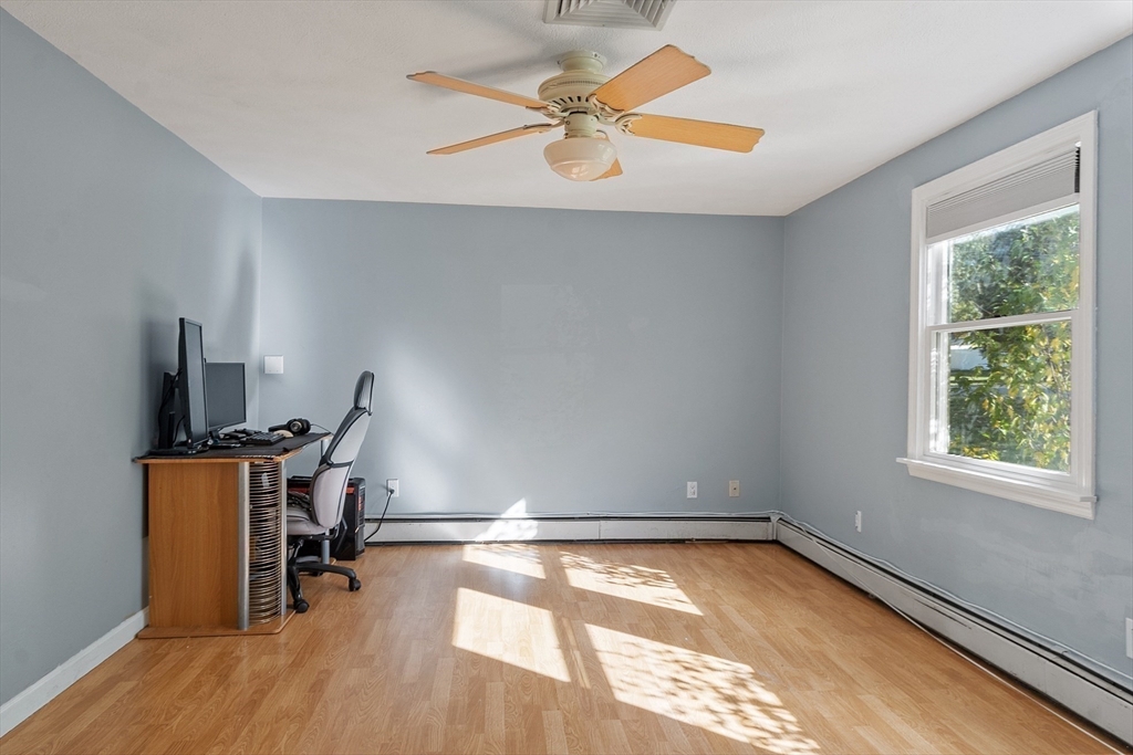 5 Theresa Rd, Peabody