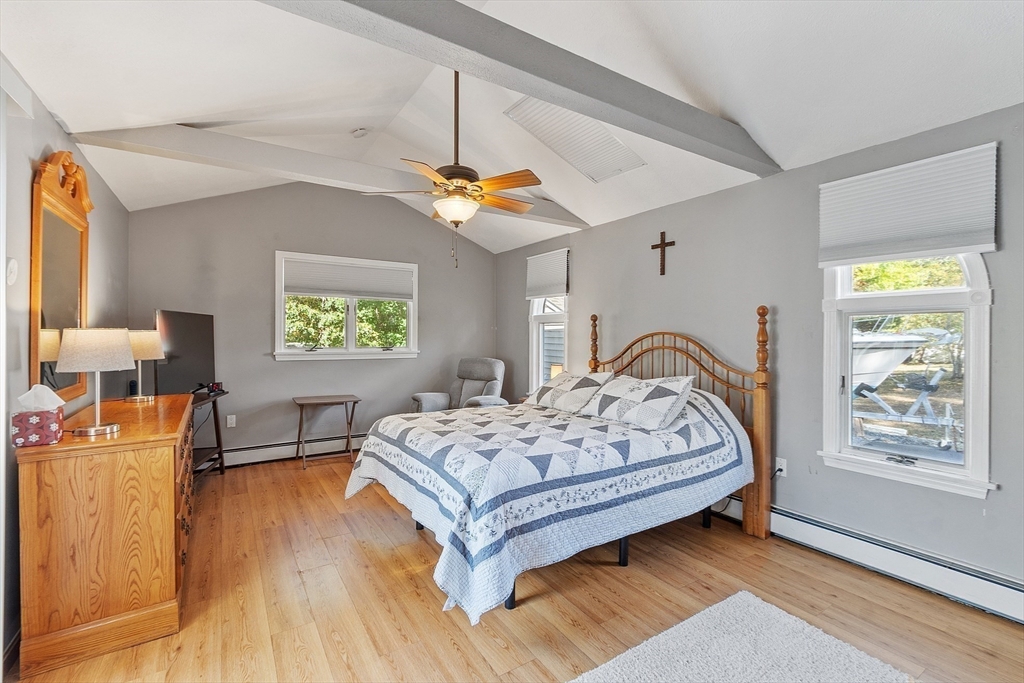 5 Theresa Rd, Peabody