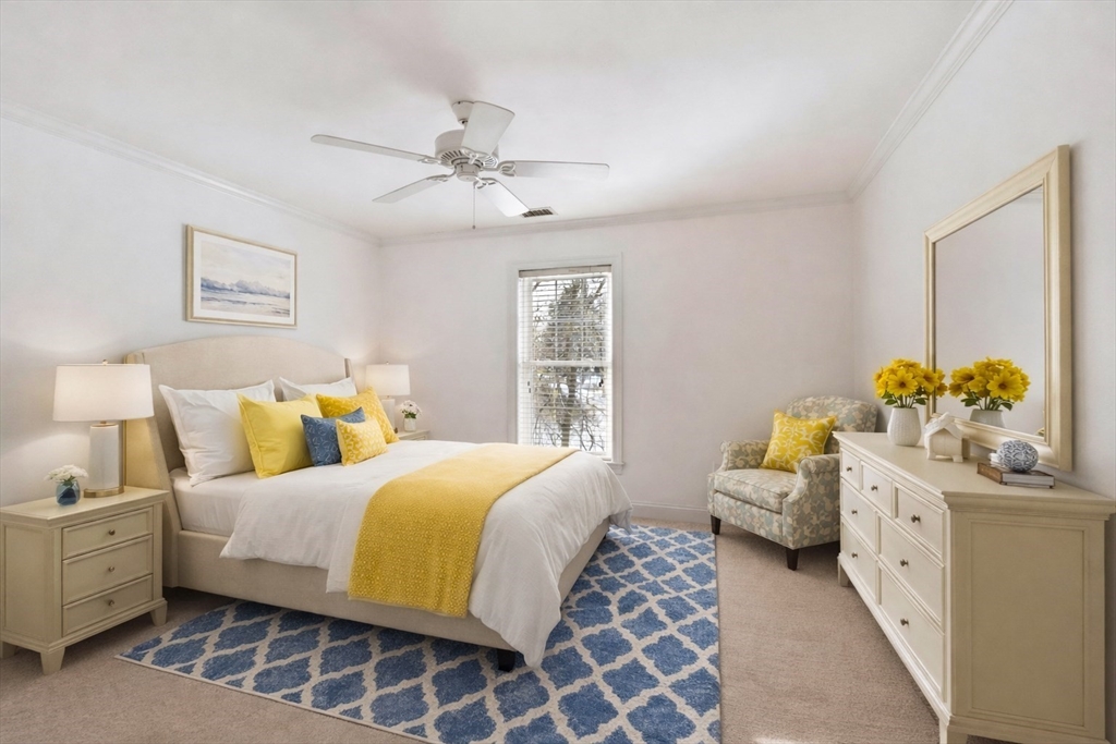 10 Crowninshield St # 303