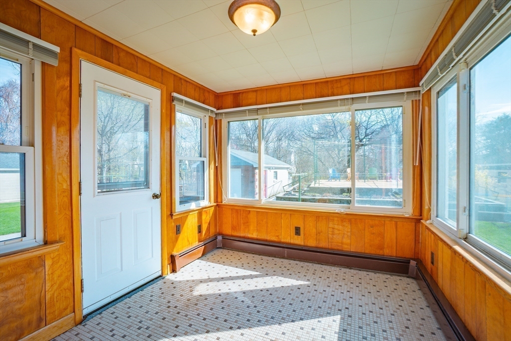 7 Cedarcrest Rd