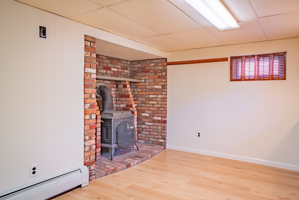 7 Cedarcrest Rd