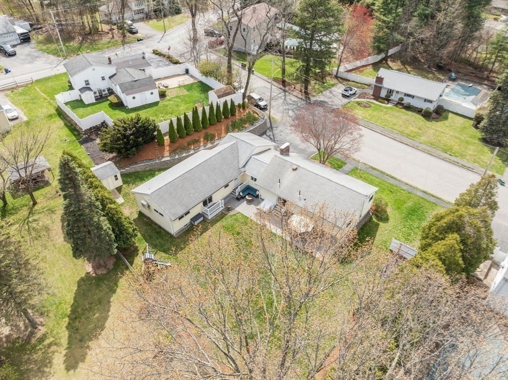 1 Anderson St