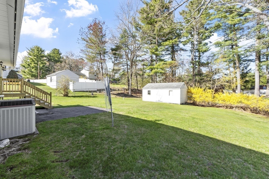43 Perley Ave