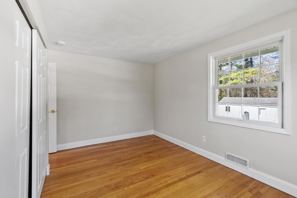 43 Perley Ave