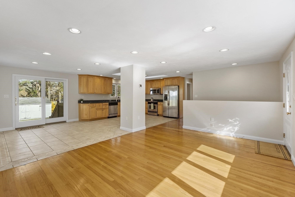 43 Perley Ave