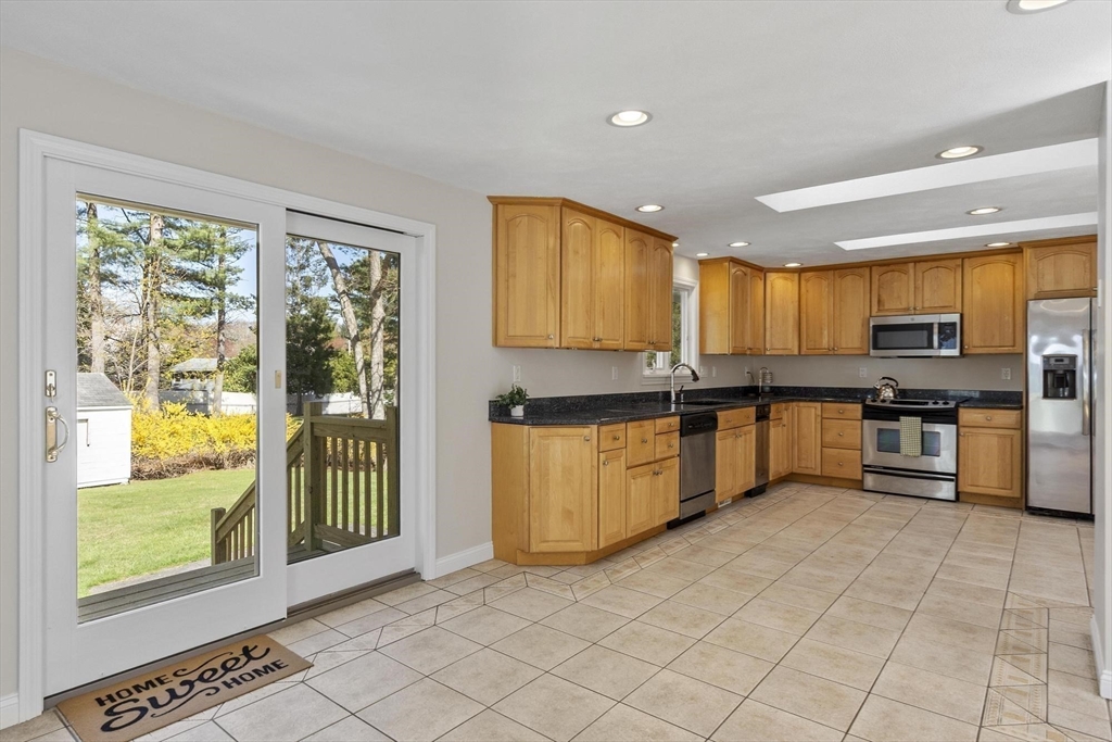 43 Perley Ave
