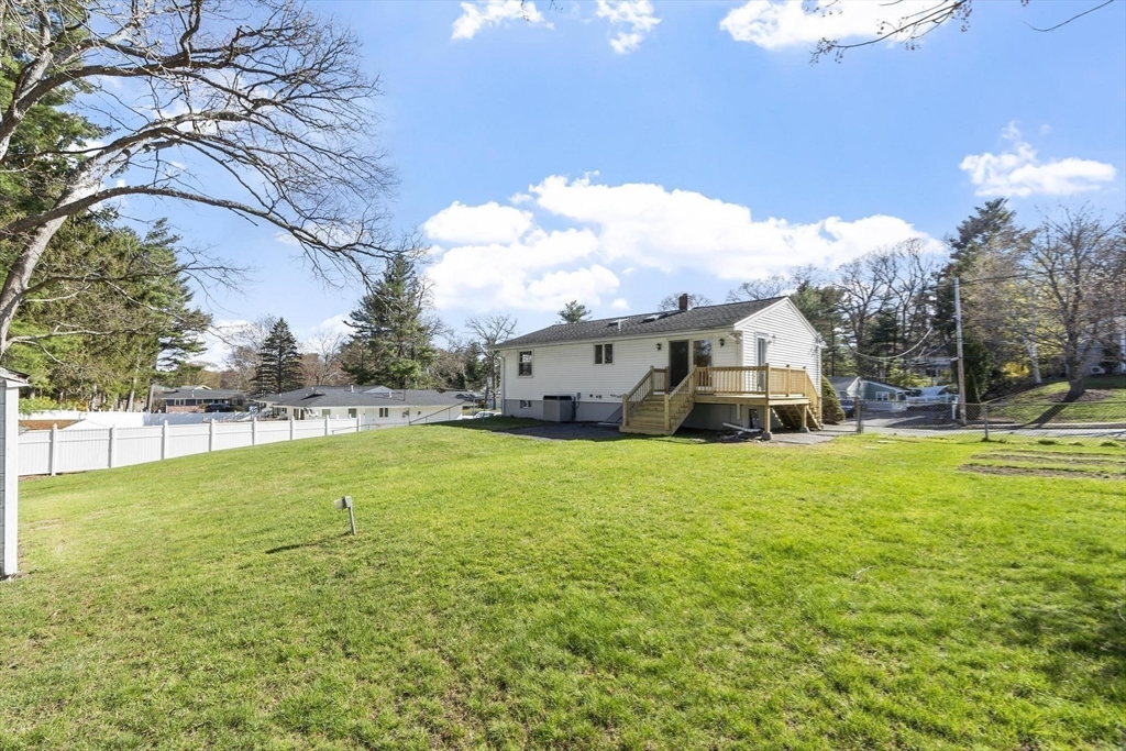 43 Perley Ave