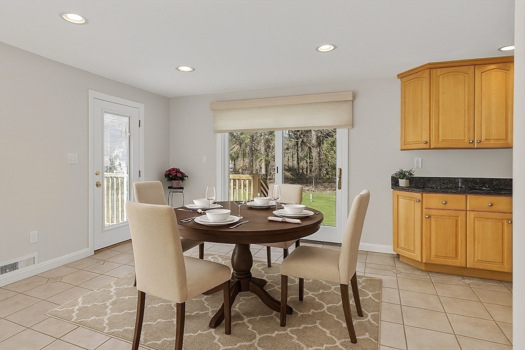 43 Perley Ave