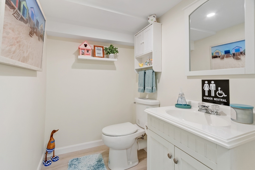 23 Herrick Rd