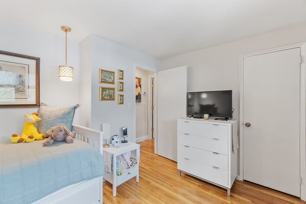 23 Herrick Rd