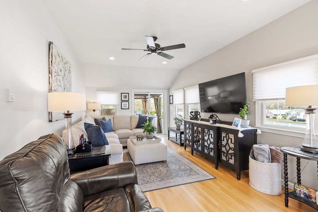 23 Herrick Rd