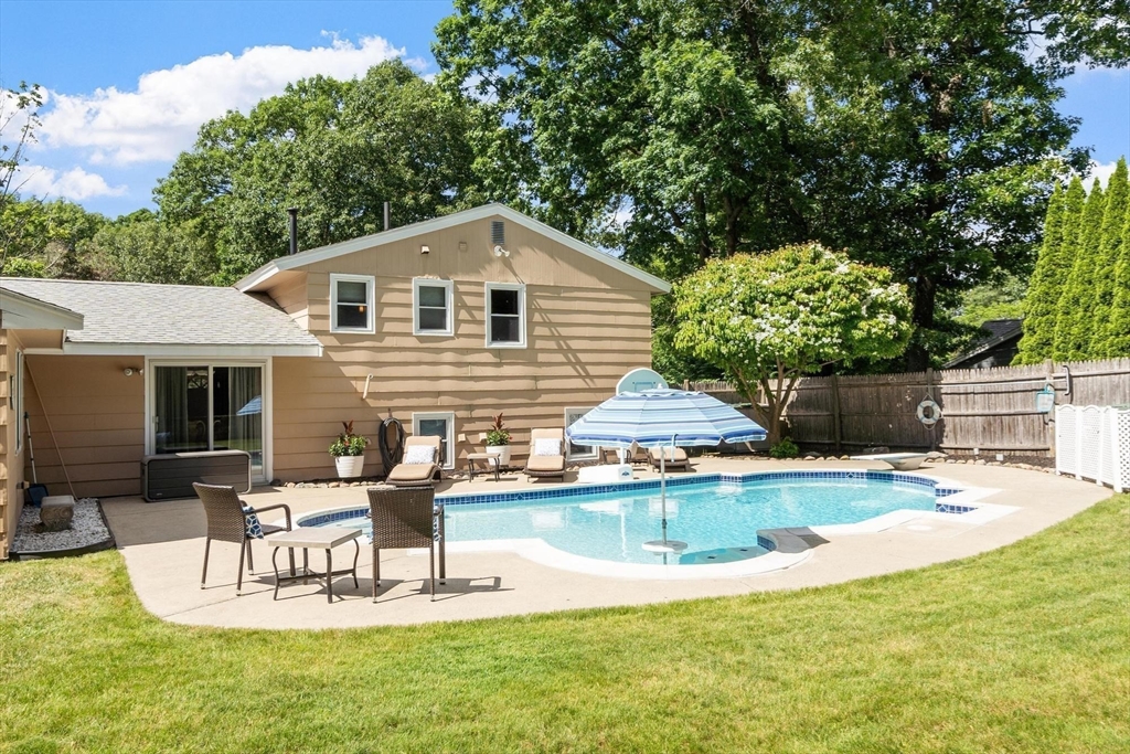 9 Brookbridge Rd