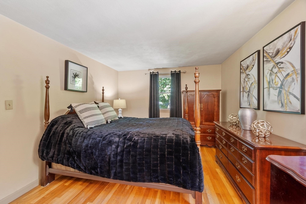 9 Brookbridge Rd