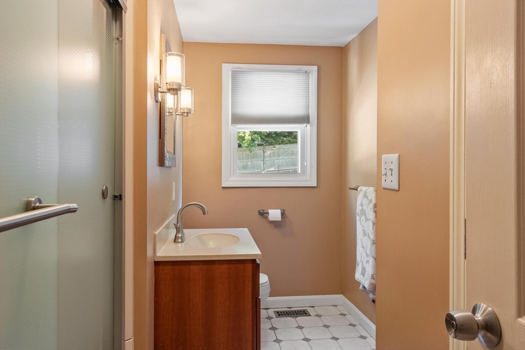 9 Brookbridge Rd