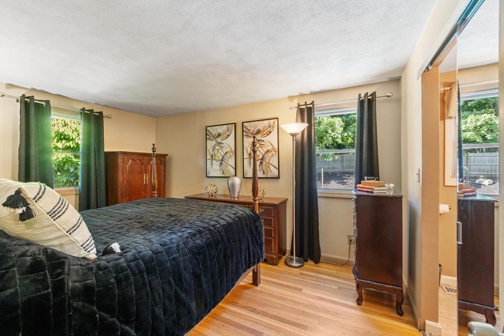 9 Brookbridge Rd