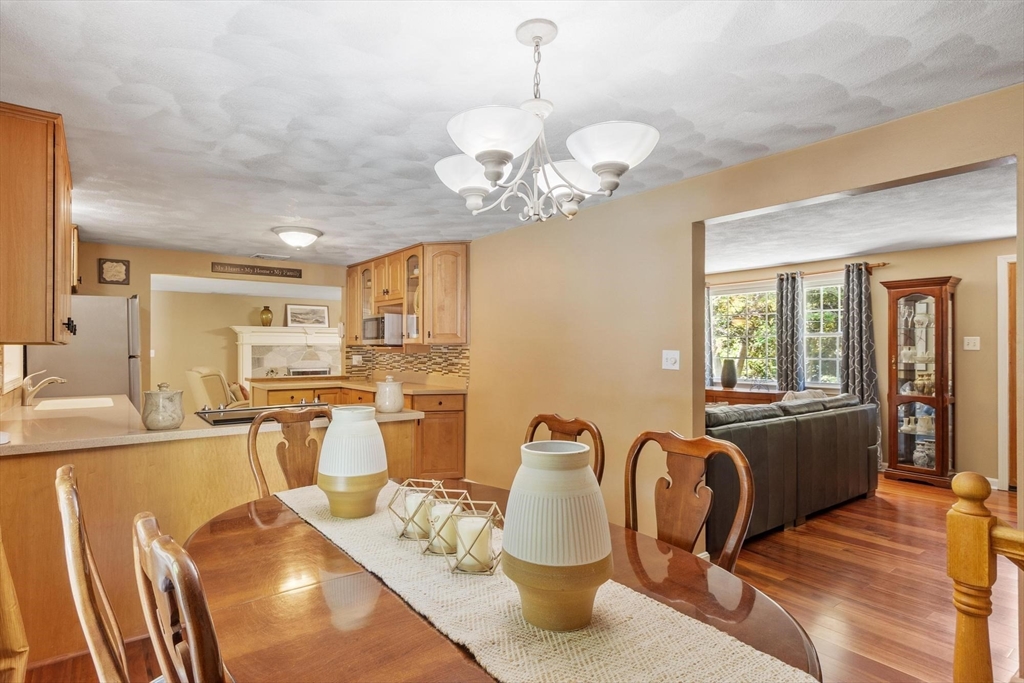 9 Brookbridge Rd