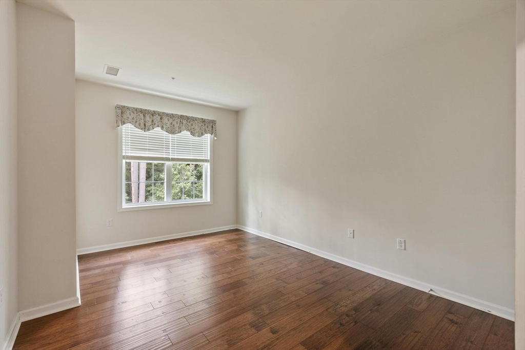 250 Martins Landing # 312