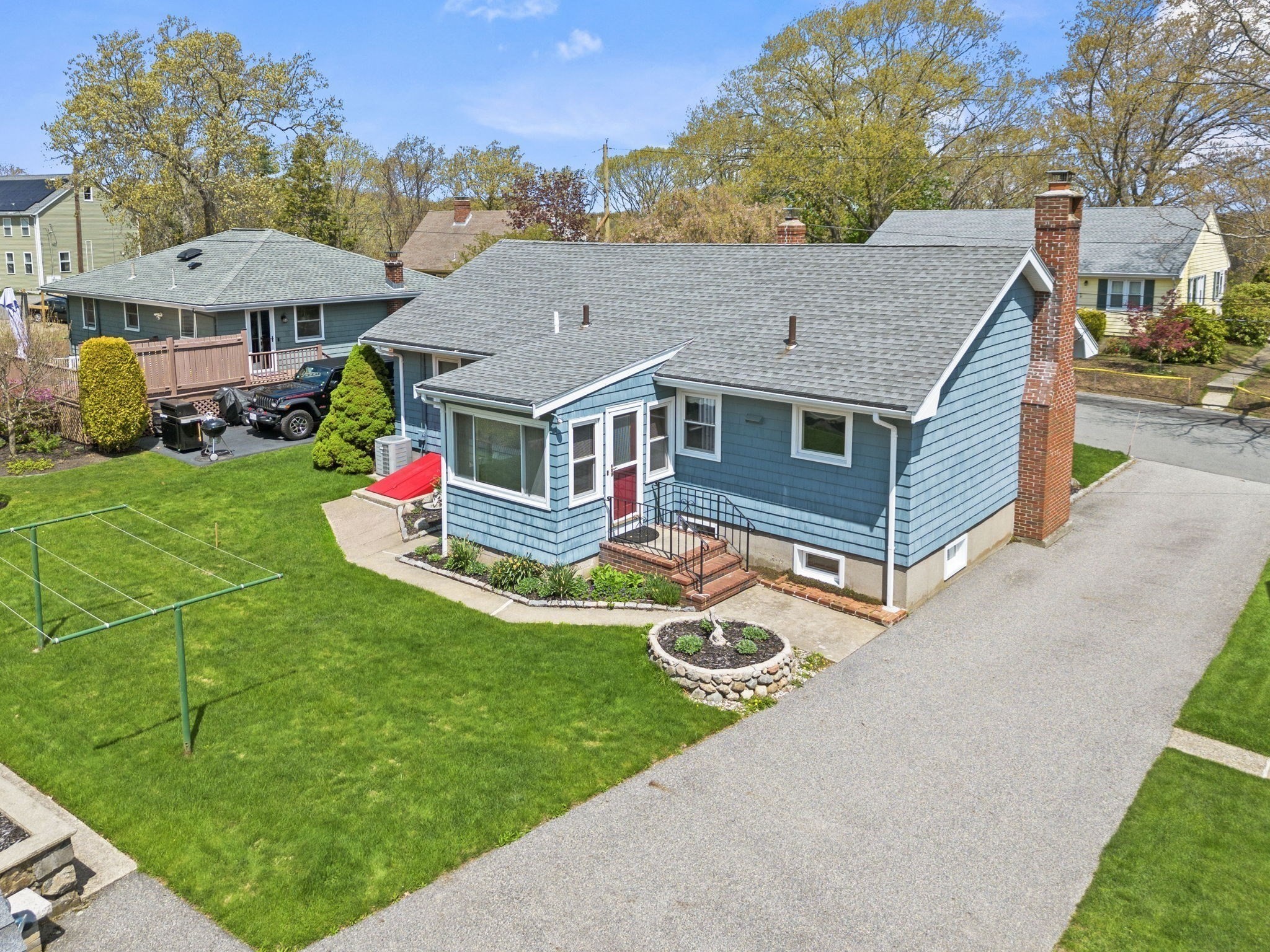 7 Cedarcrest Rd