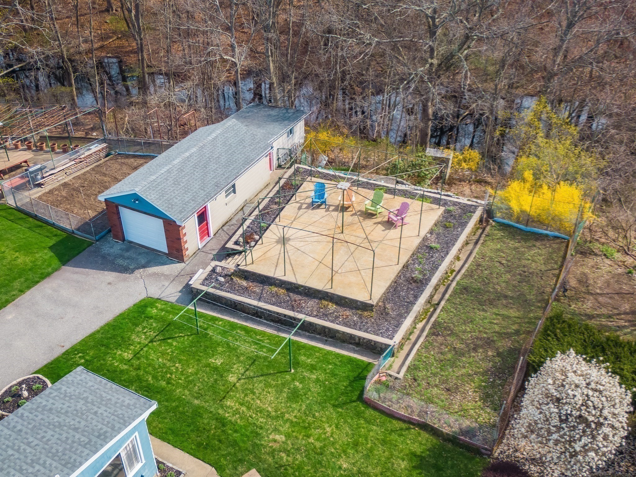 7 Cedarcrest Rd