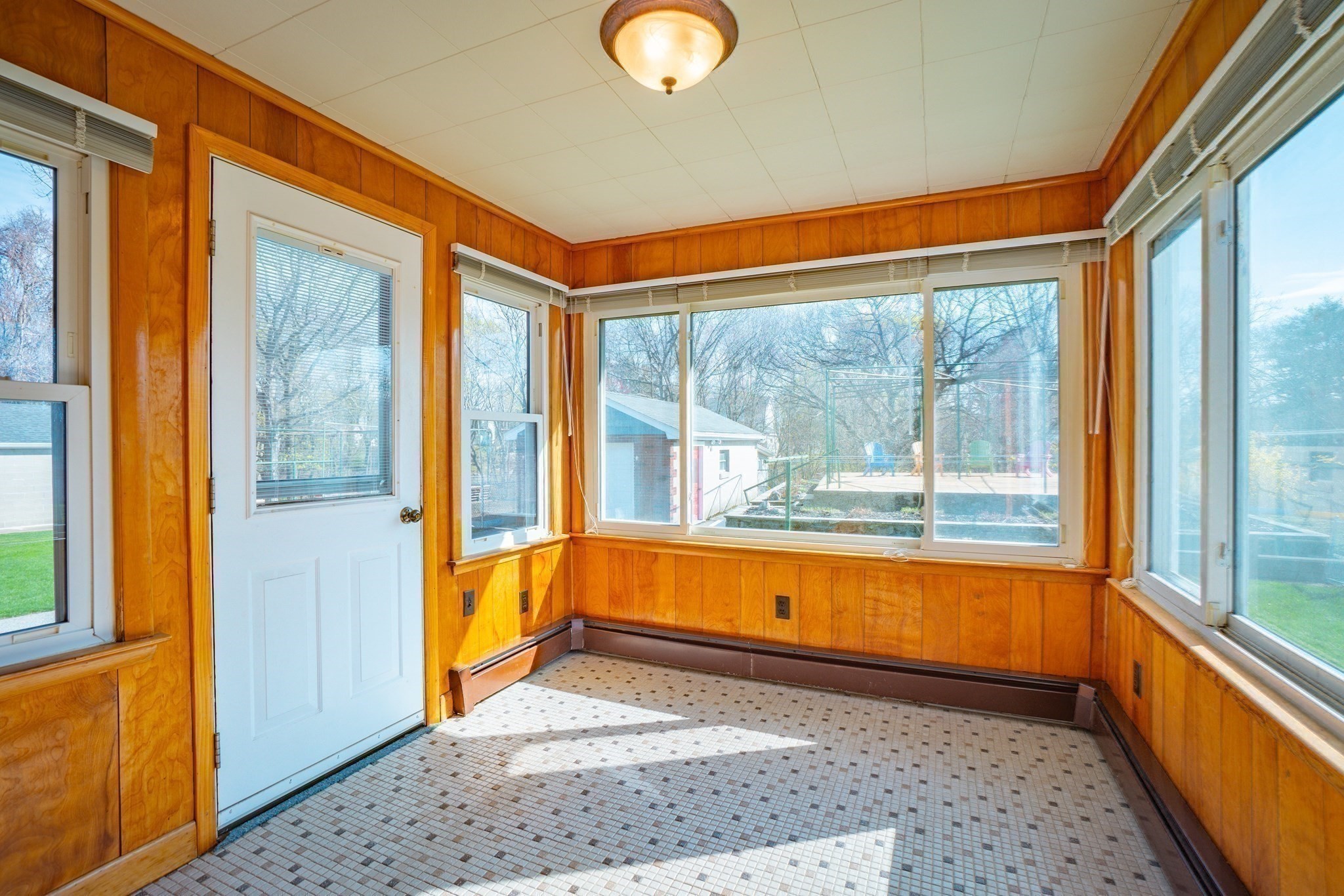 7 Cedarcrest Rd