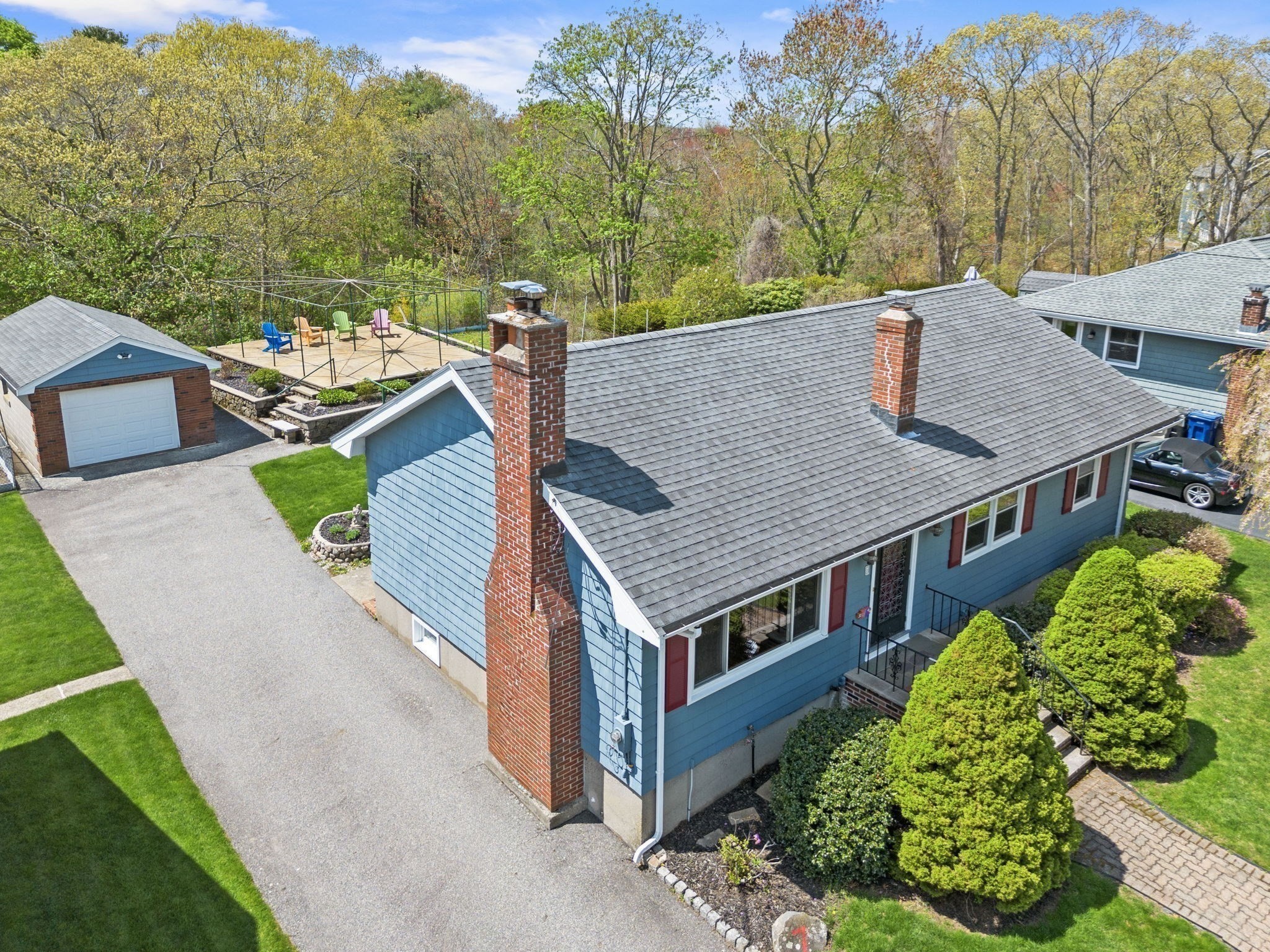 7 Cedarcrest Rd