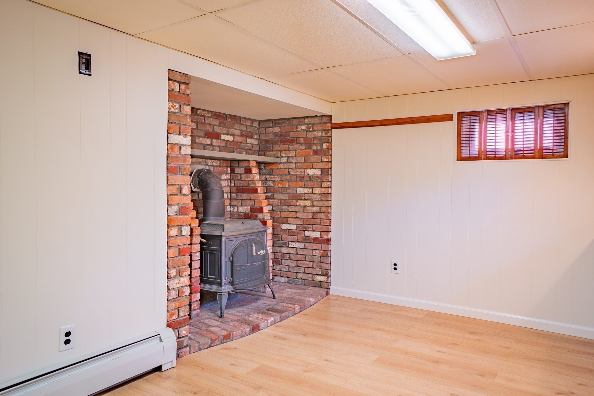 7 Cedarcrest Rd