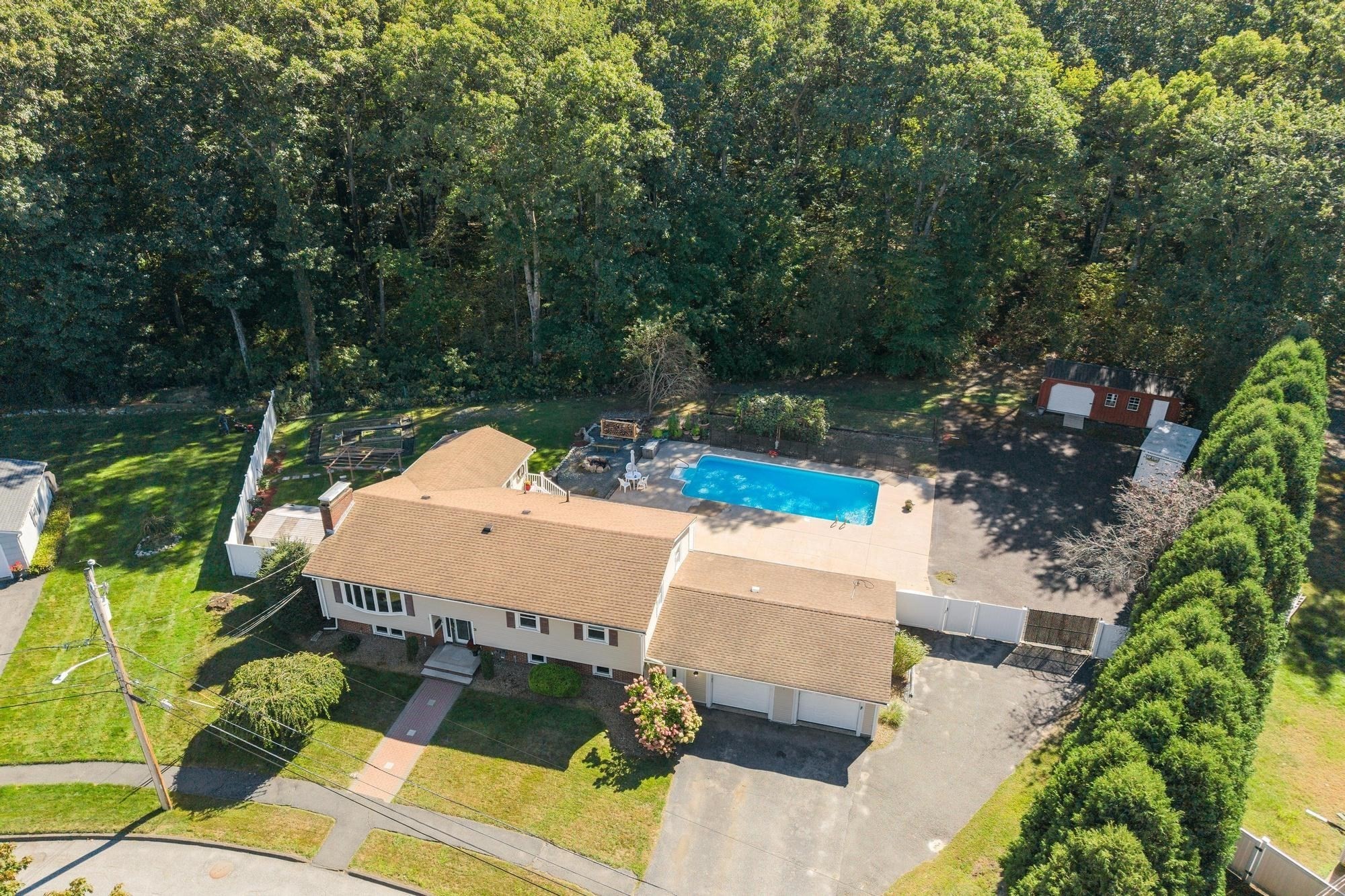 31 Paul Ave