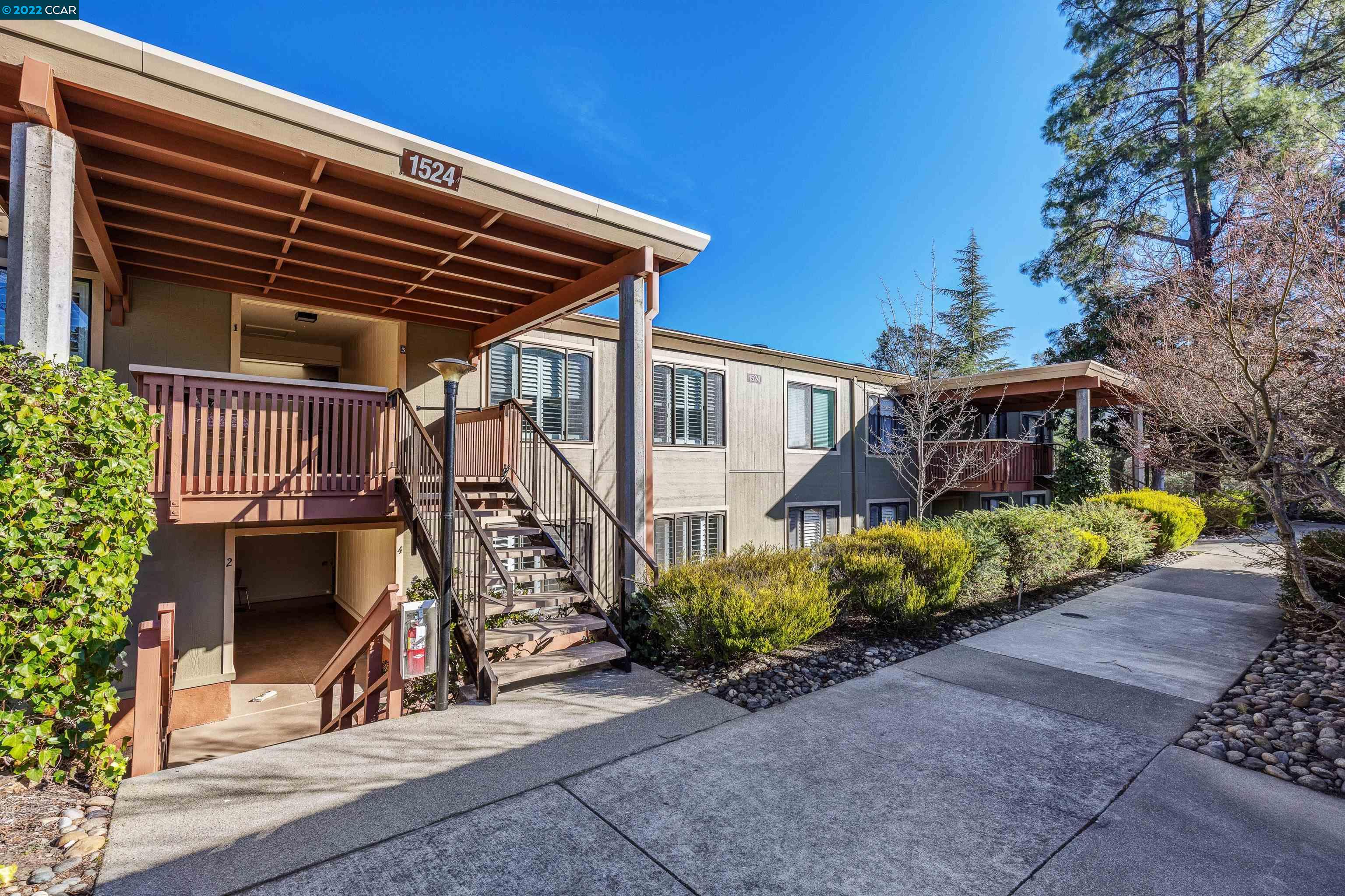 1524 Golden Rain Rd Unit: 3