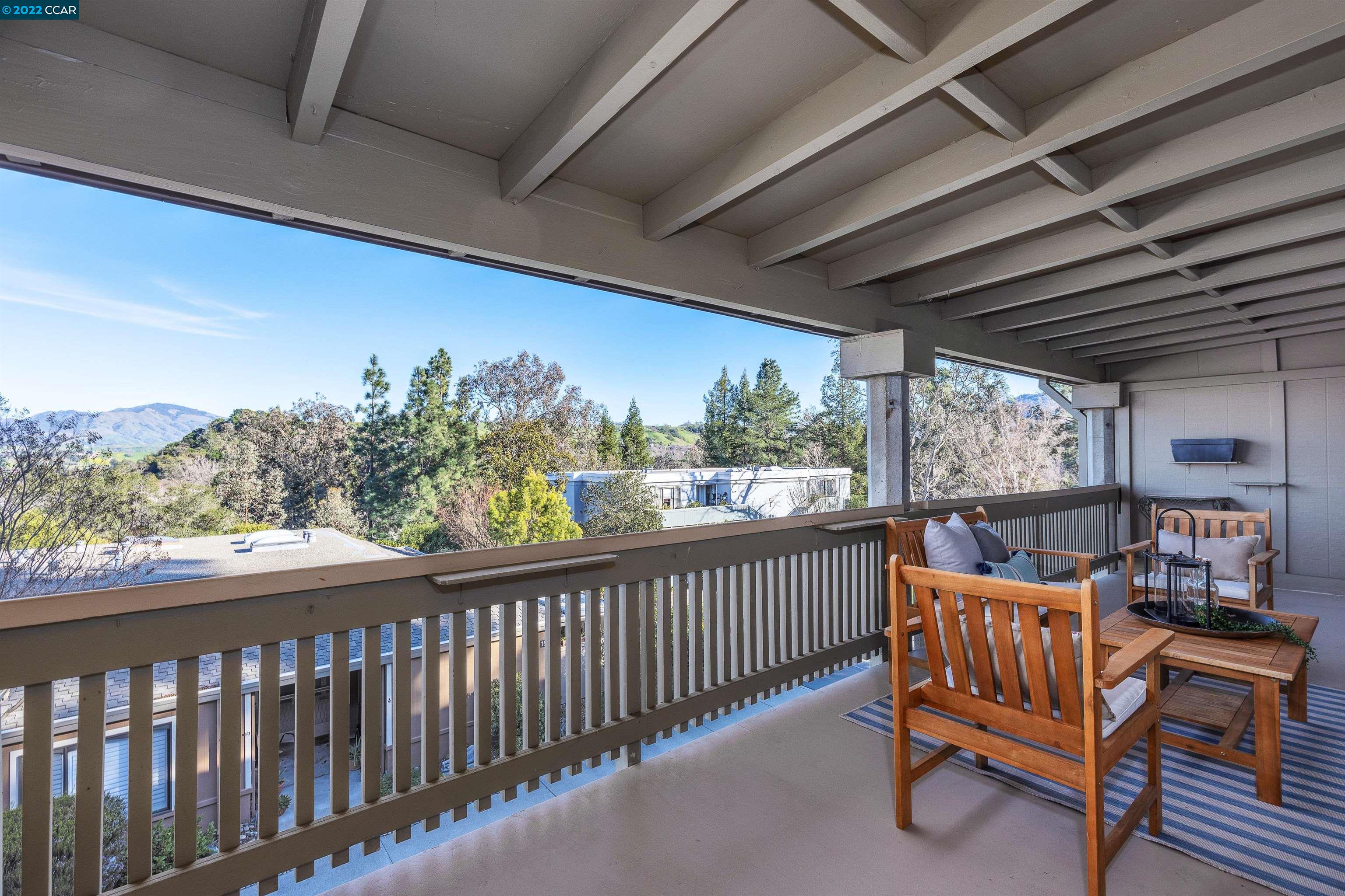 1524 Golden Rain Rd Unit: 3