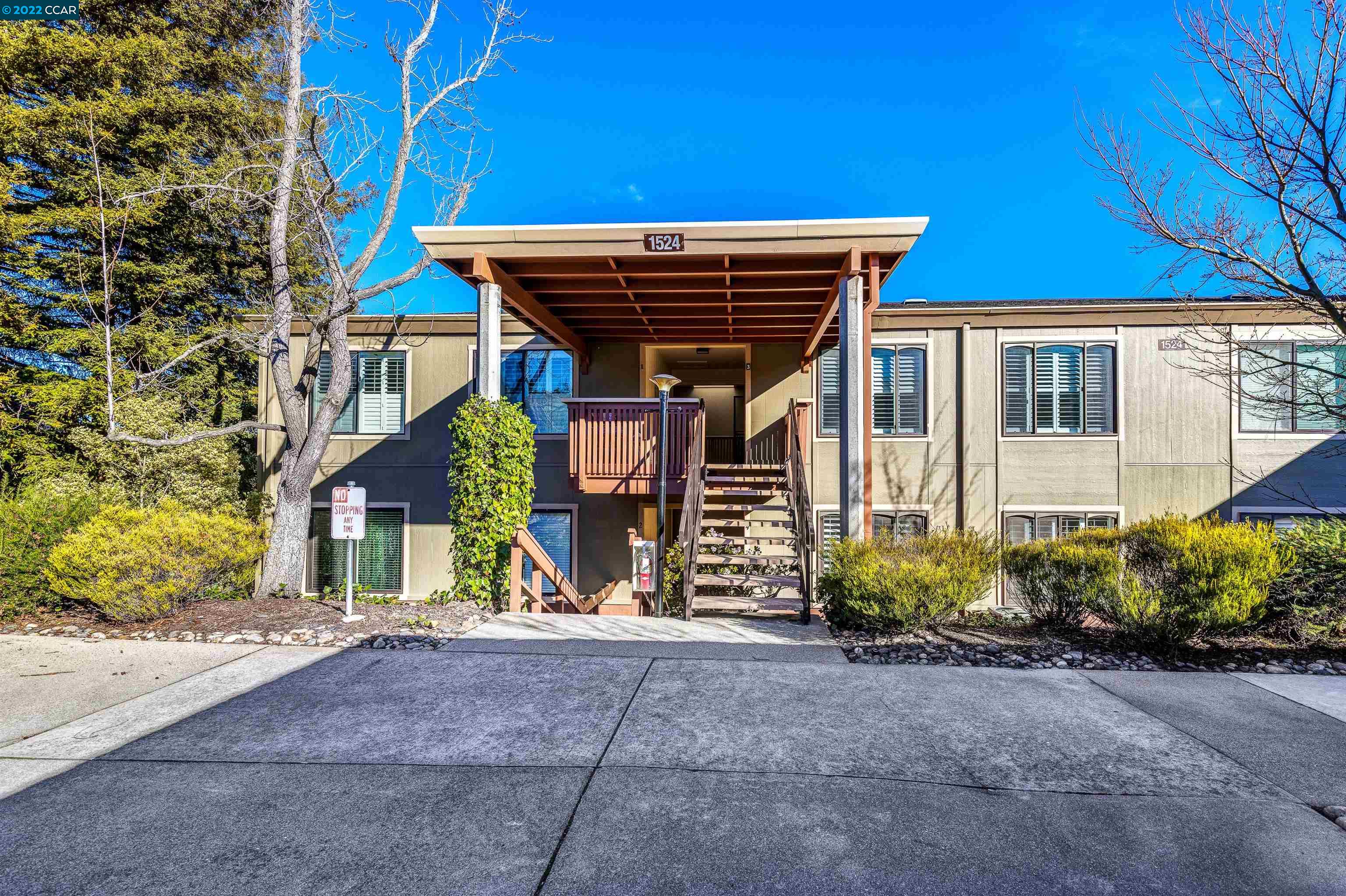 1524 Golden Rain Rd Unit: 3