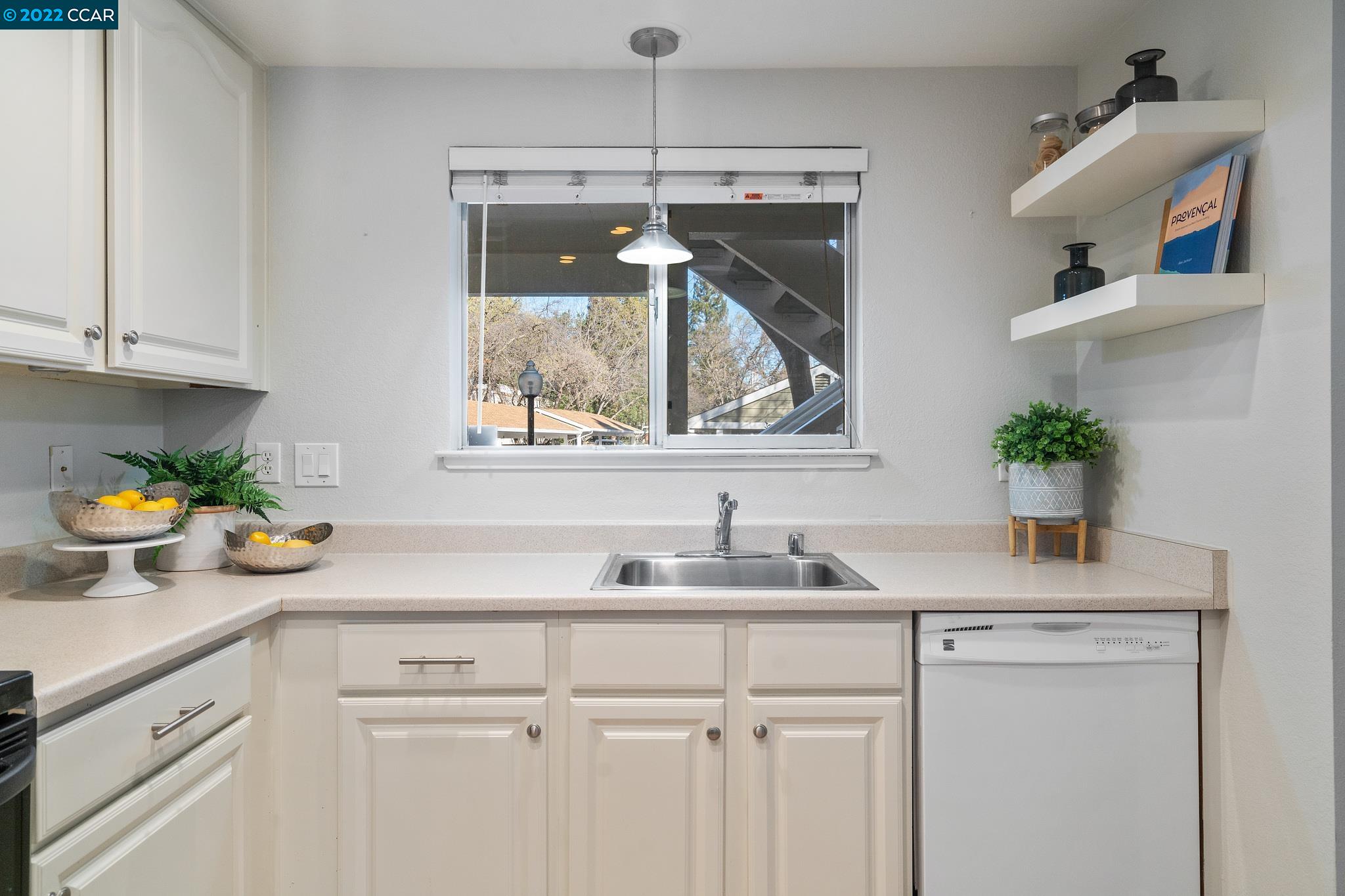 2617 Oak Rd Unit: A