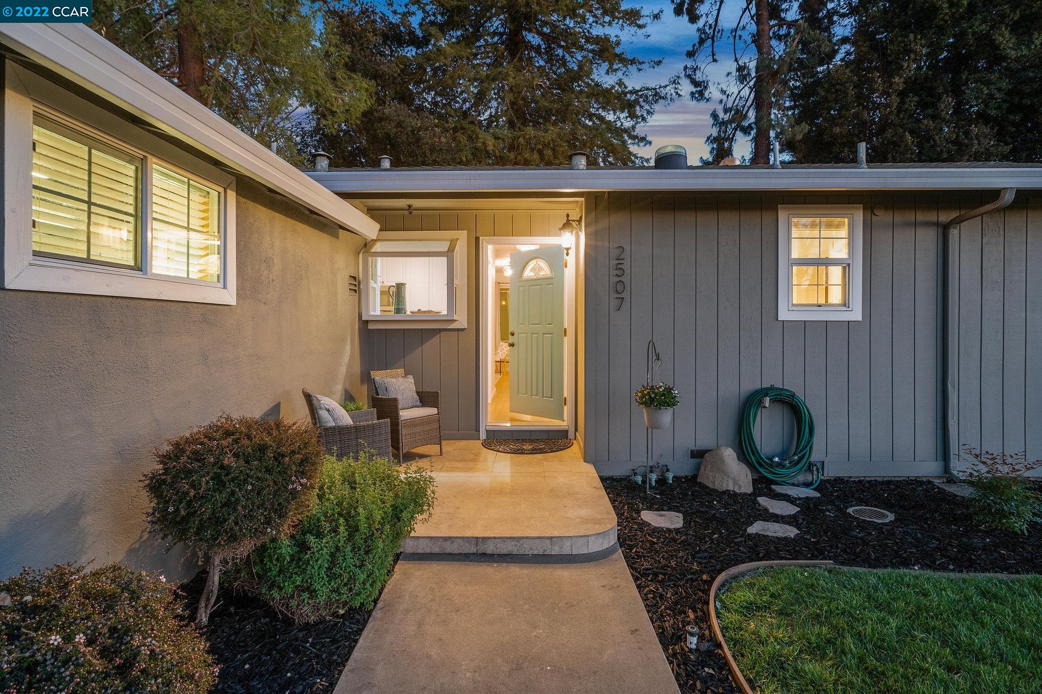 2507 Erie Dr