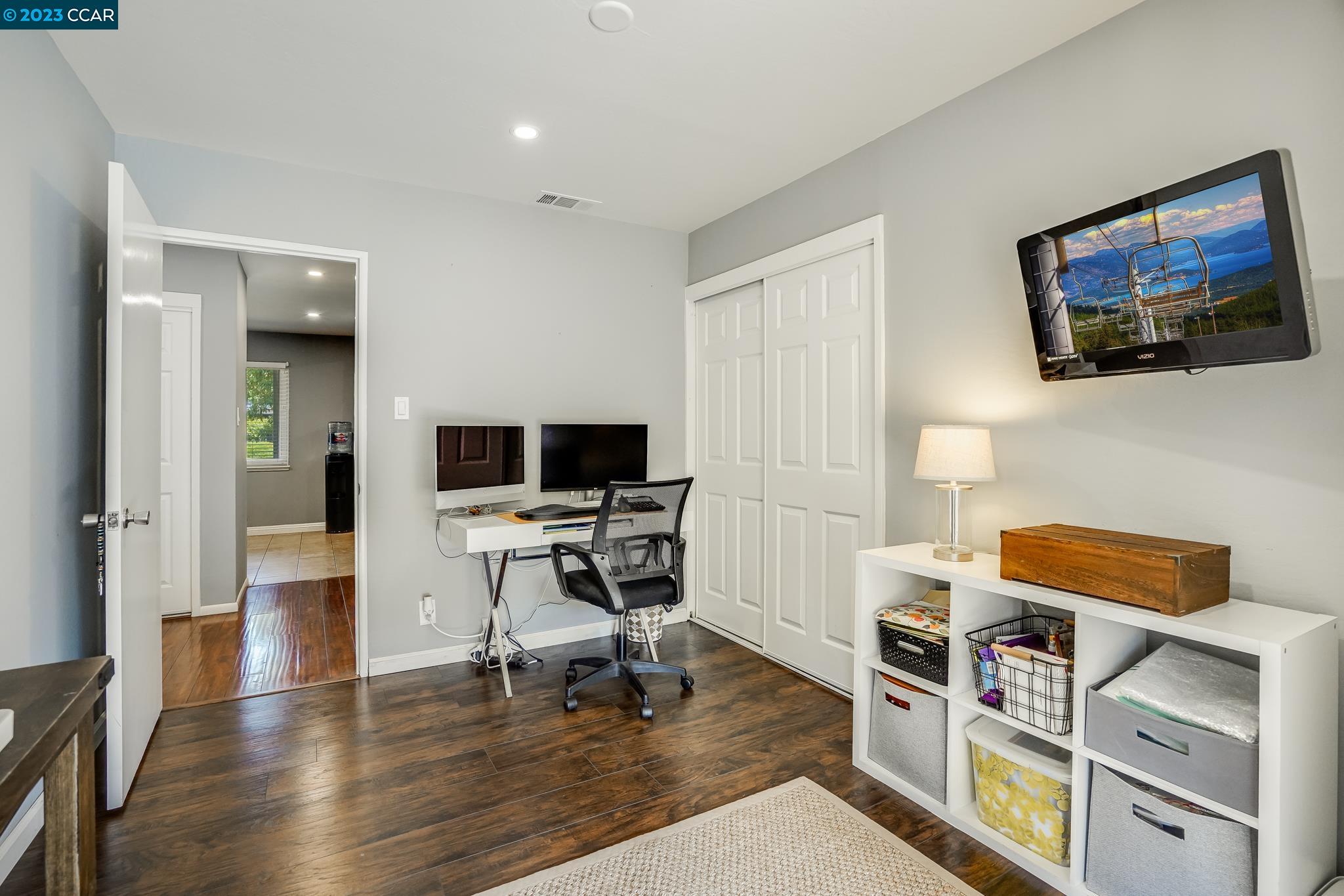 1407 Carol Dr