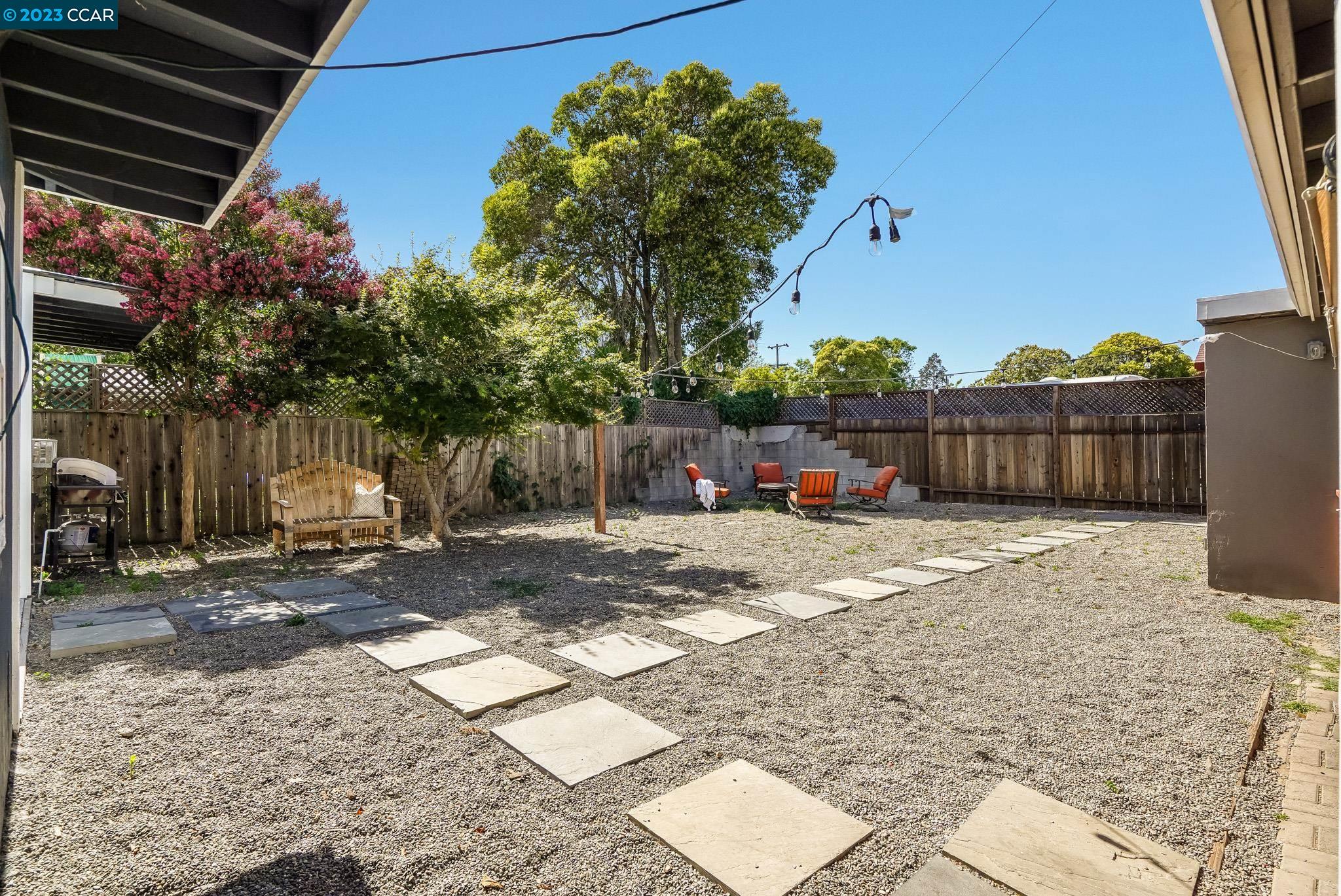 1407 Carol Dr