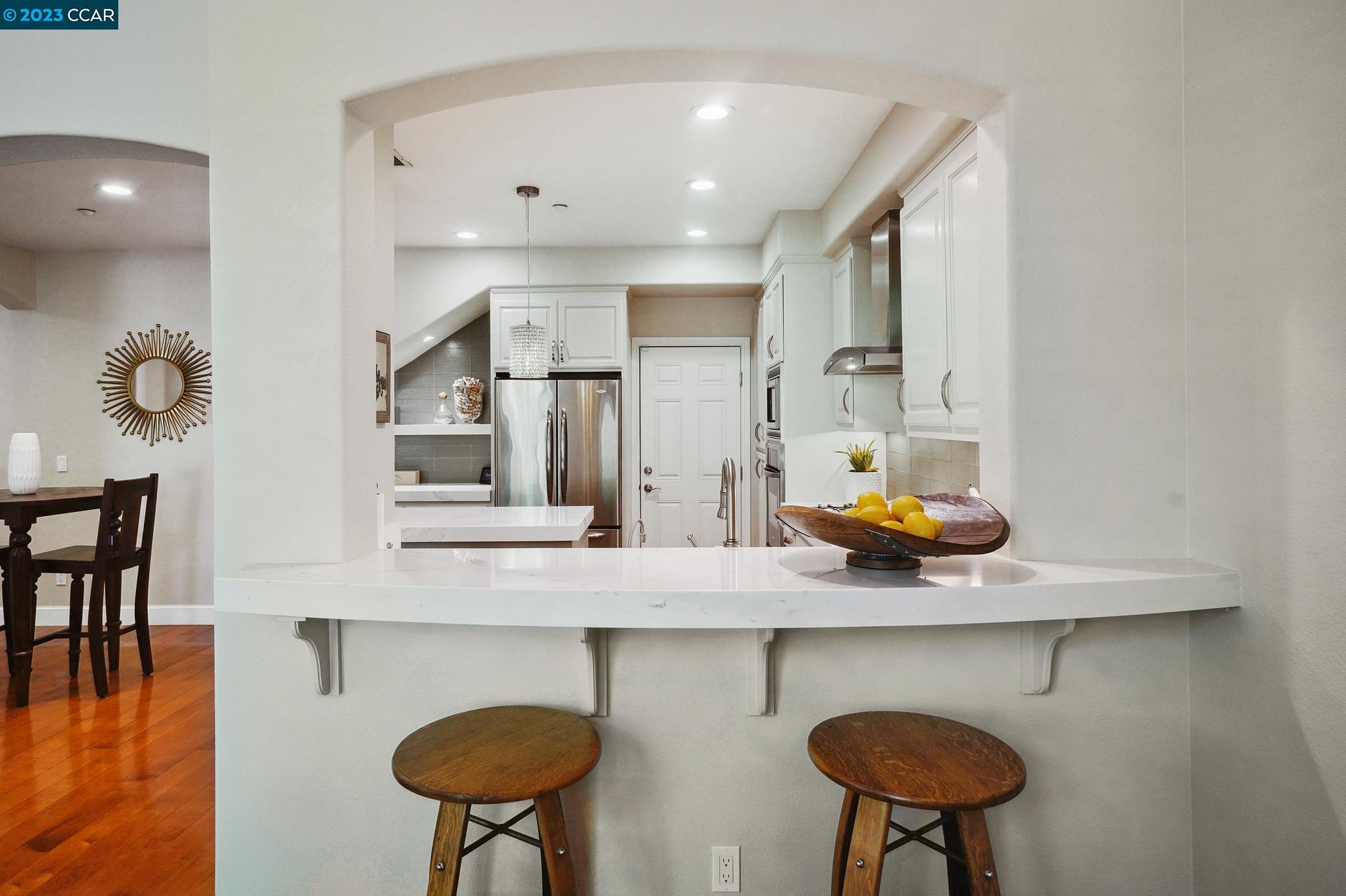 124 Sugarloaf Ct