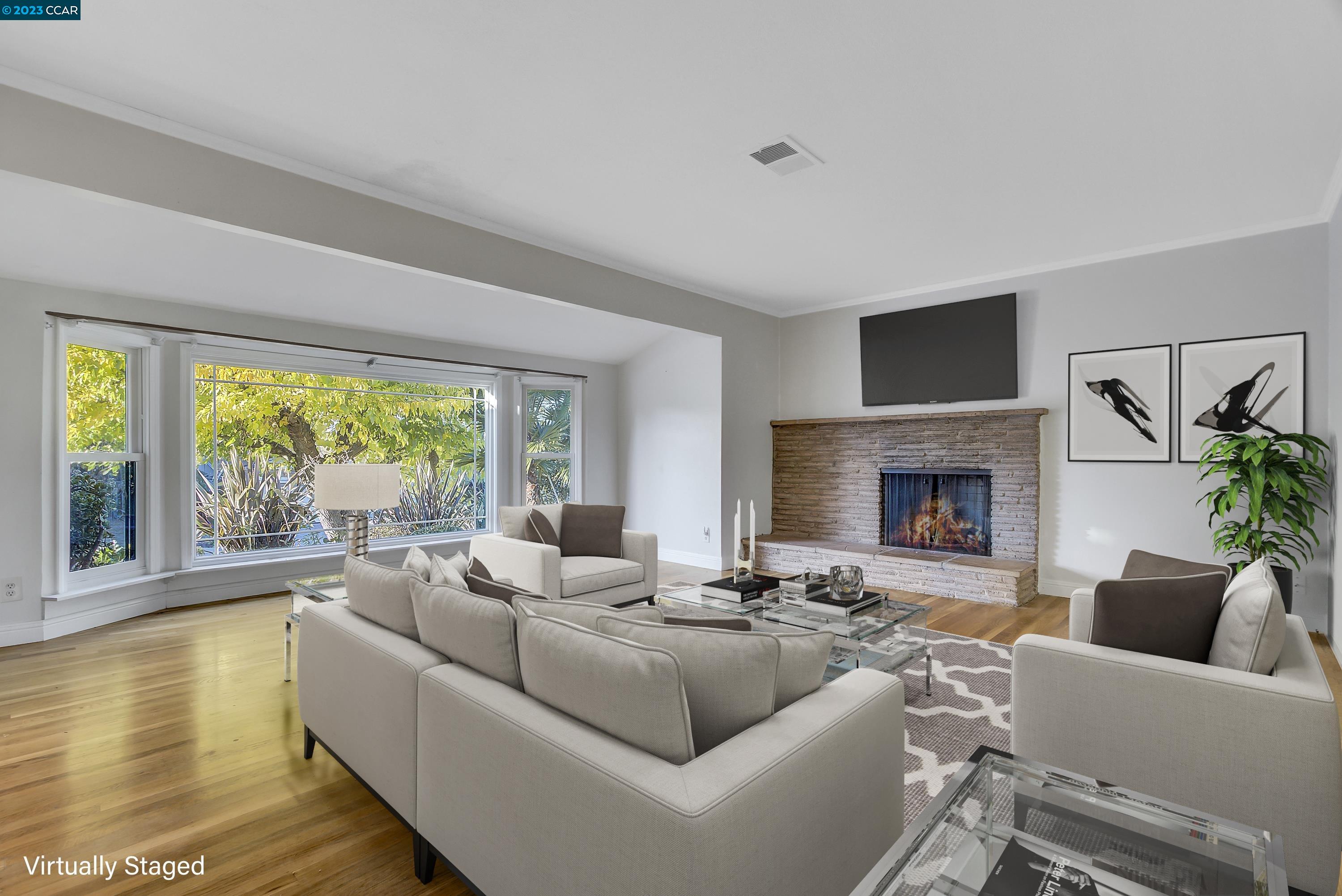 1337 Oregon Dr