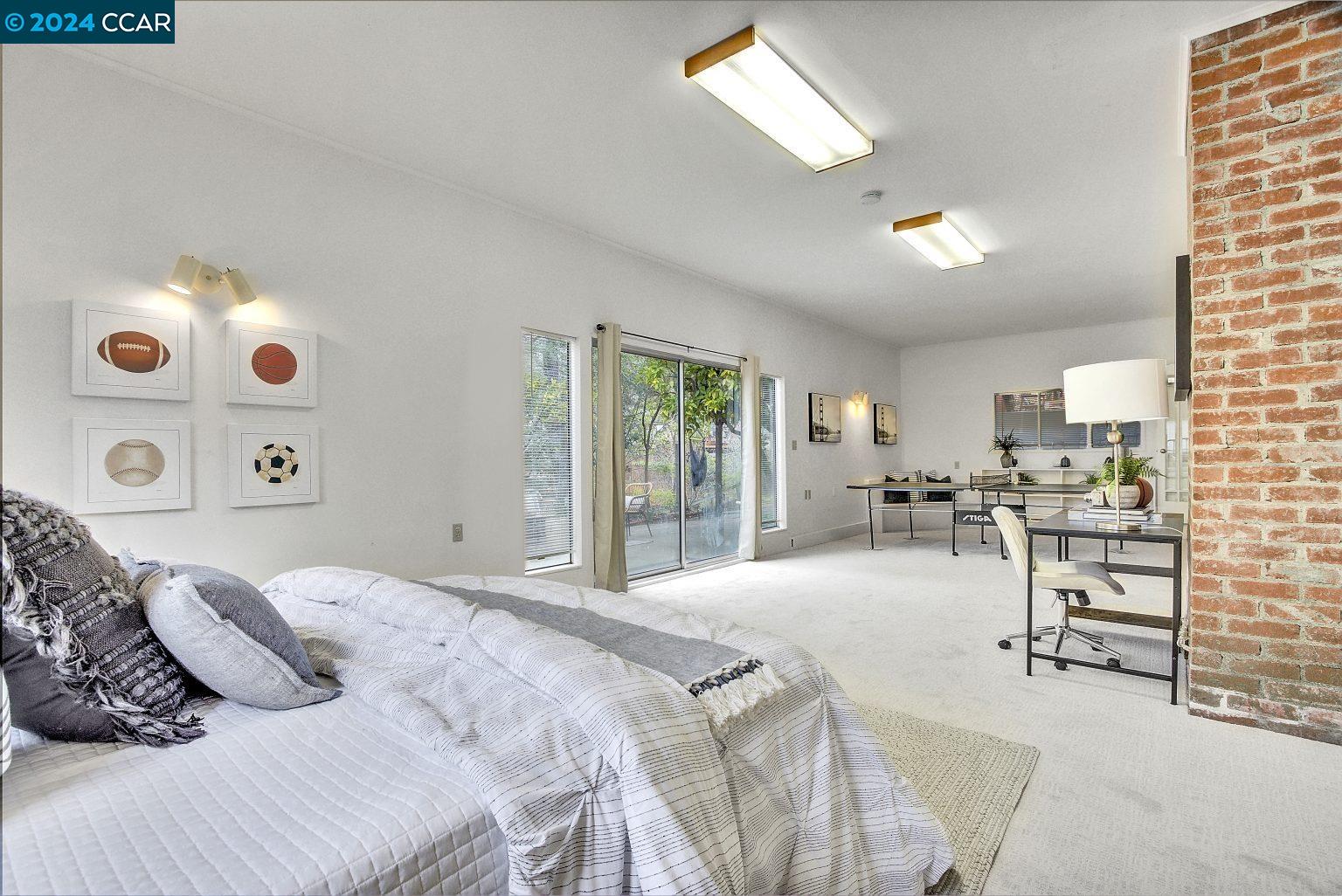1211 El Curtola Blvd