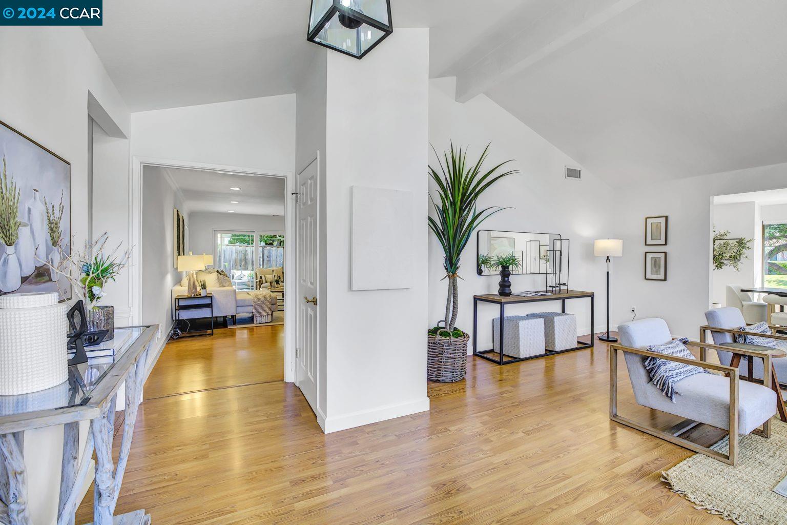 3220 Tamworth Ct
