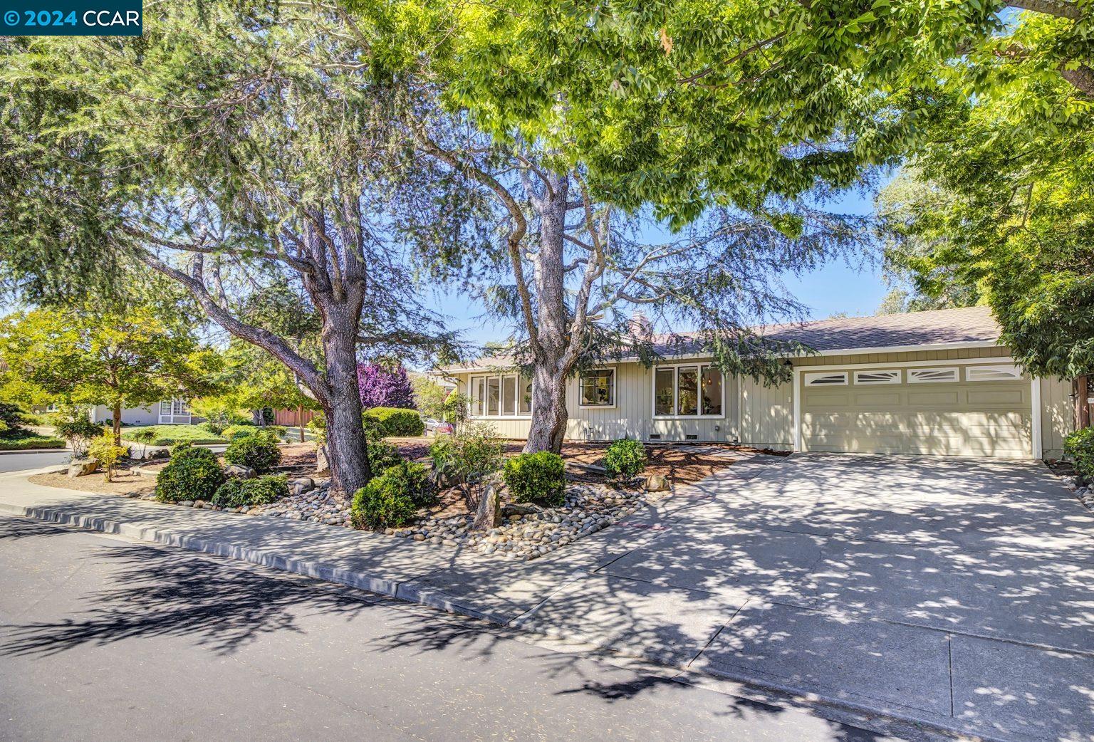 3220 Tamworth Ct