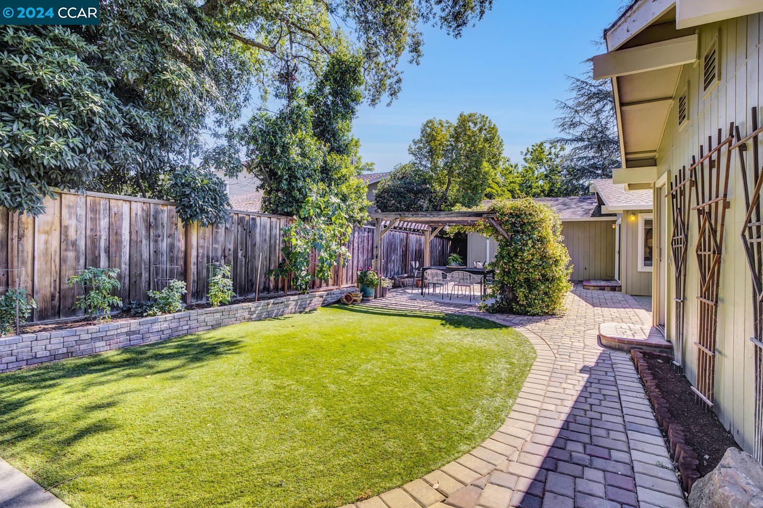 3220 Tamworth Ct