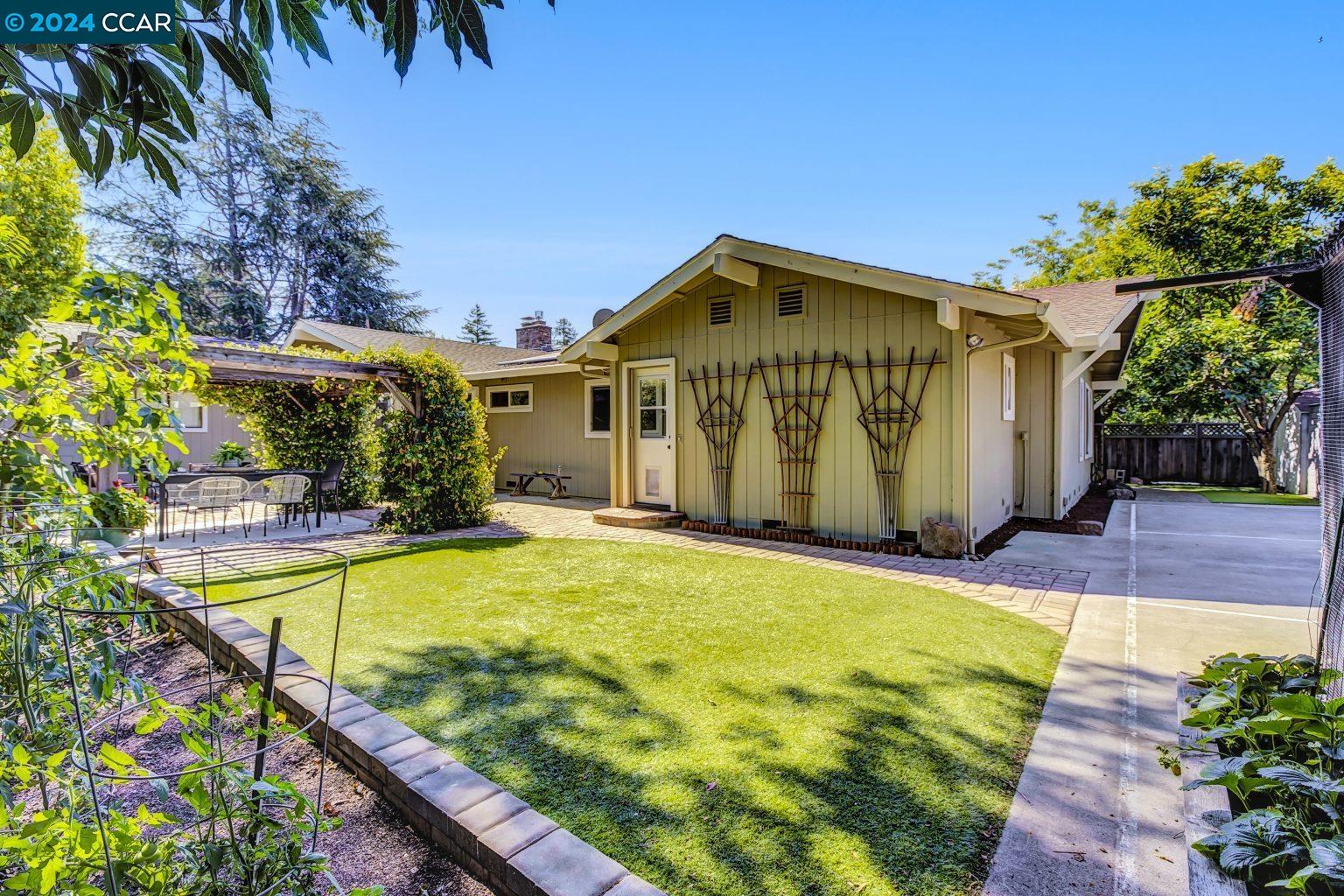 3220 Tamworth Ct