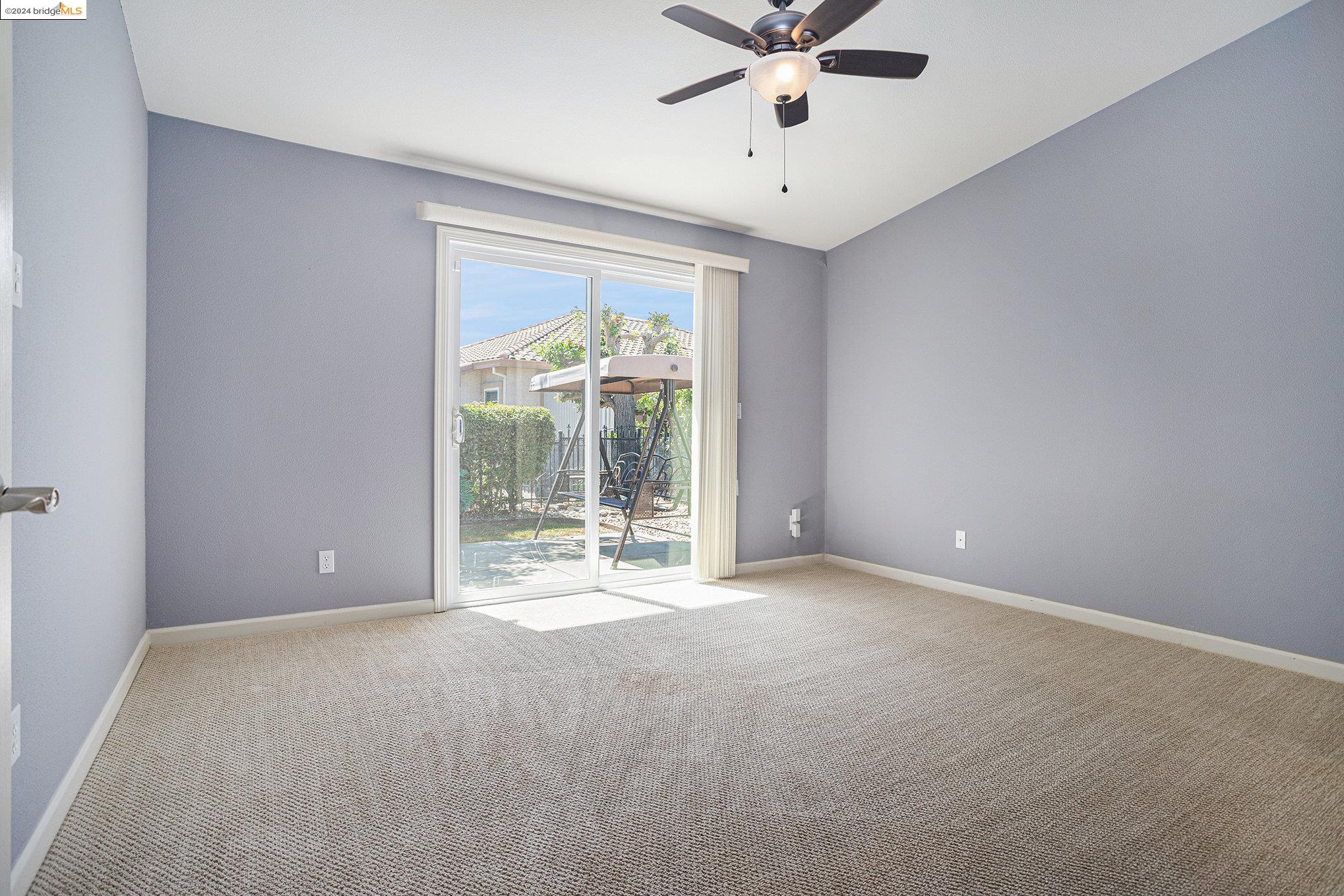 518 Anglebrook