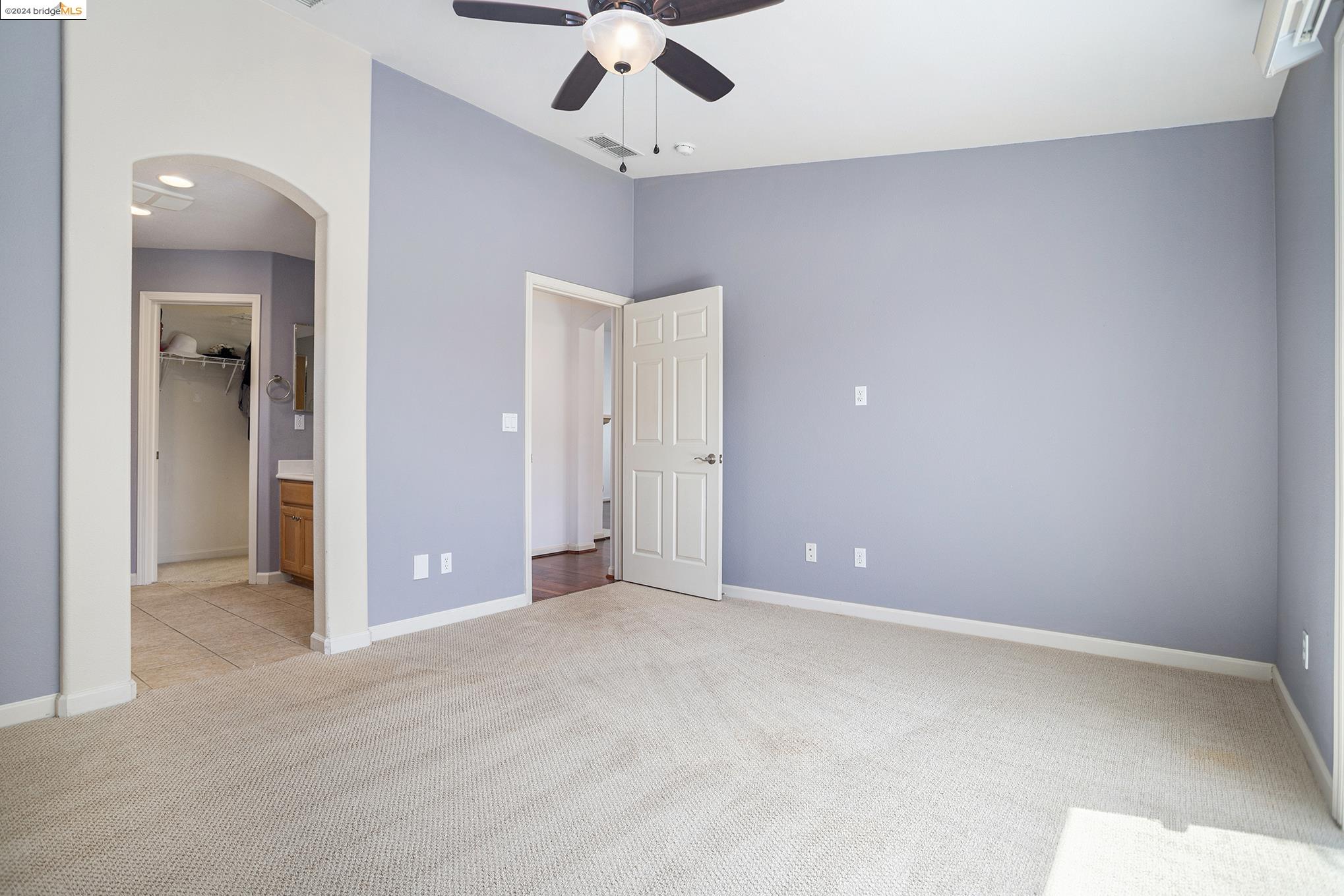 518 Anglebrook