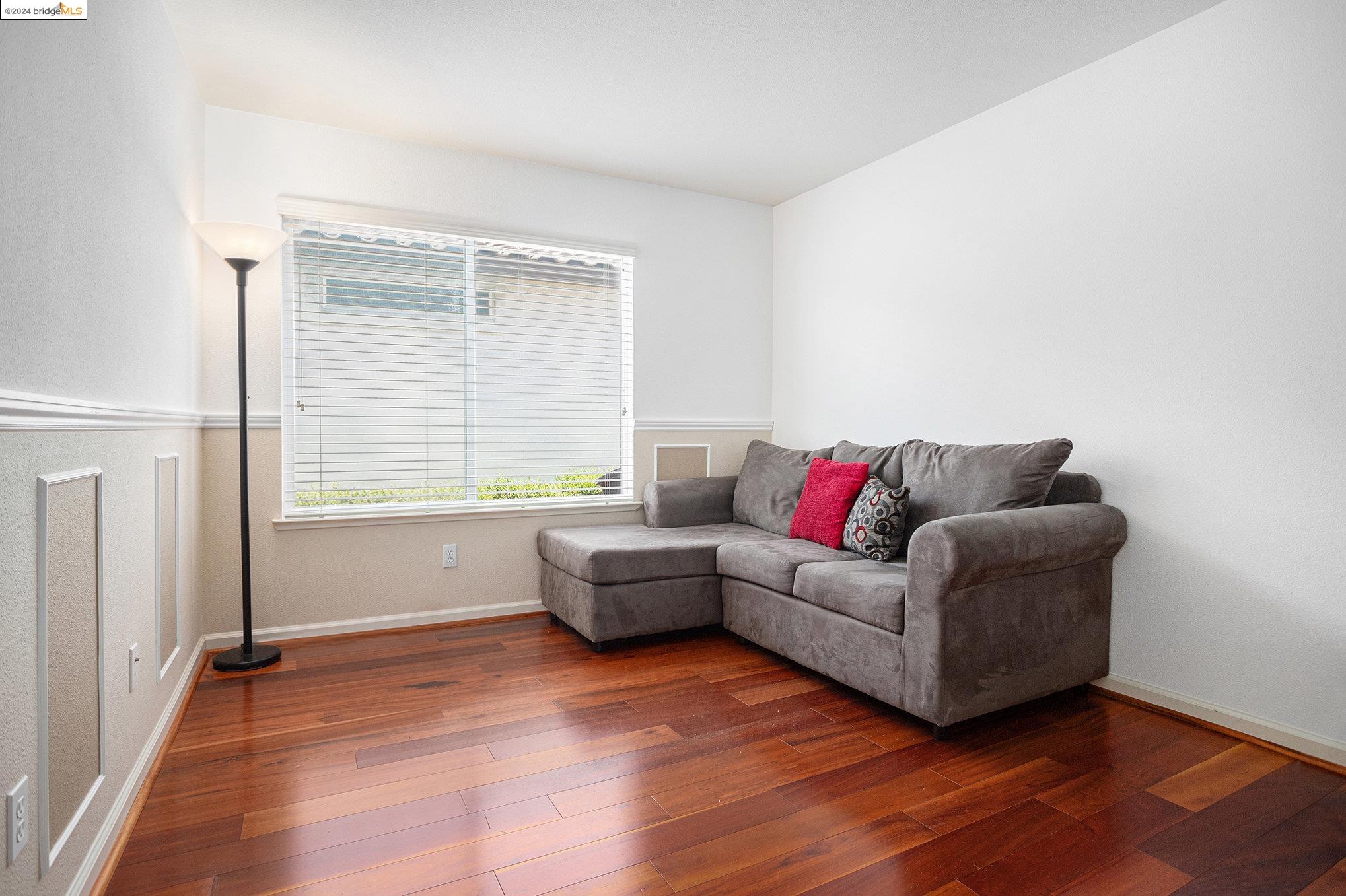 518 Anglebrook