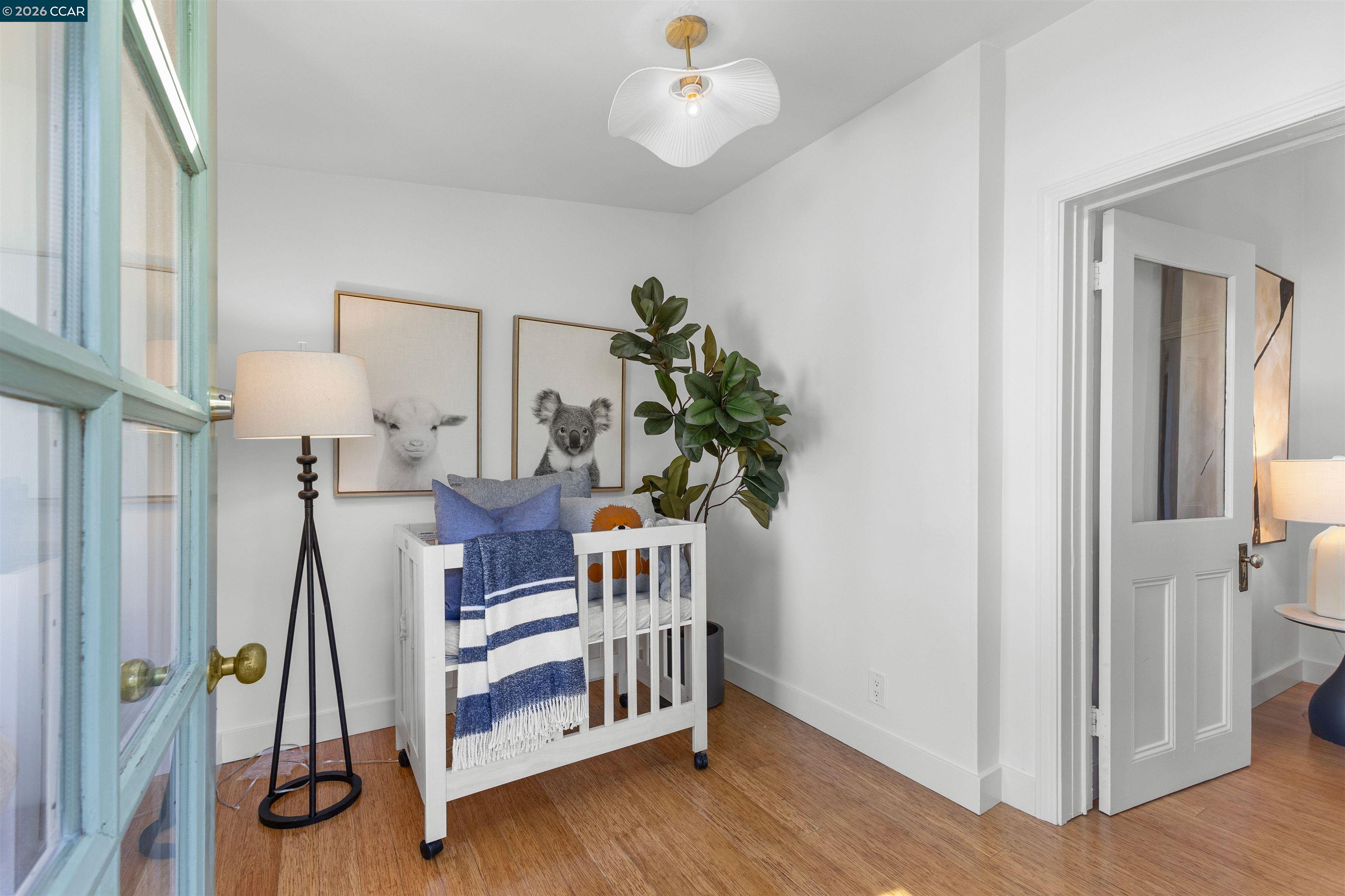 3934 Cesar Chavez St