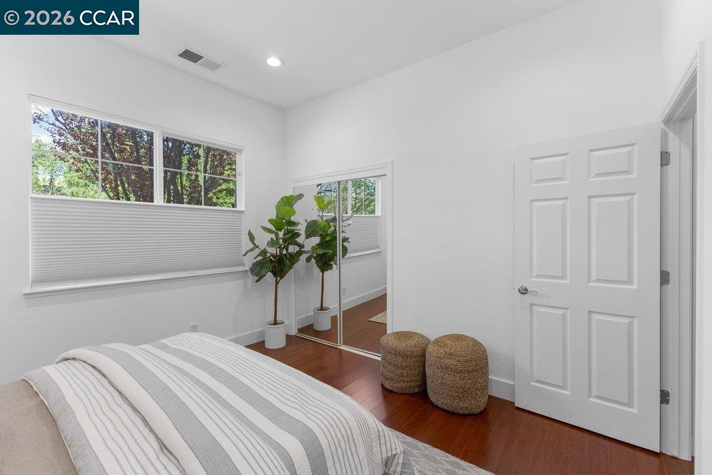 172 Sugarloaf Ct