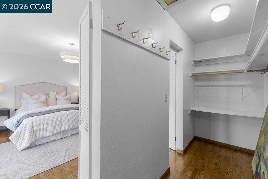 121 Bradford St