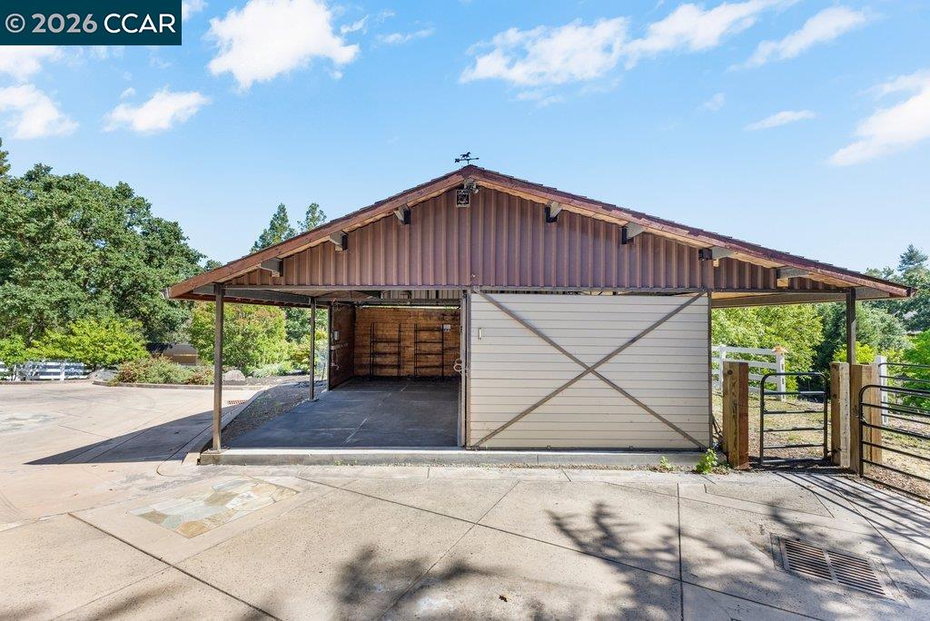 189 Oak Rd